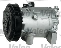 Valeo 813834 - Kompresors, Gaisa kond. sistēma www.autospares.lv